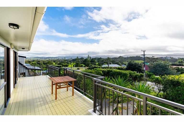 Photo of property in 6 Awatea Street, Mangawhai Heads, Mangawhai, 0505