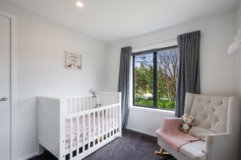 Photo of property in 28 Routley Crescent, Elderslea, Upper Hutt, 5018