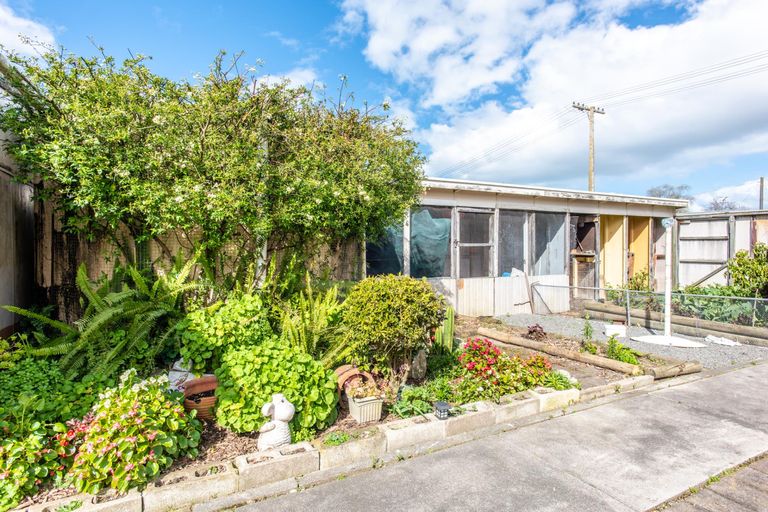 Photo of property in 28 Lavenham Road, Patutahi, Gisborne, 4072