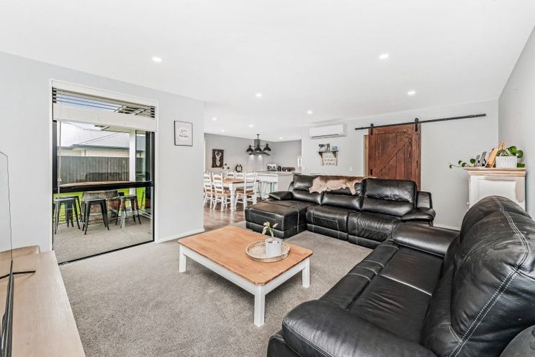 Photo of property in 18 Cassini Place, Leeston, 7632