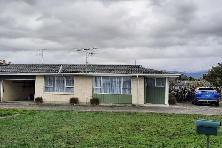 Photo of property in 234a Mill Road, Otaki, 5512