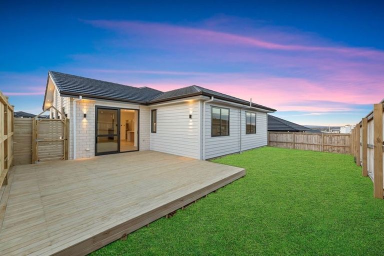 Photo of property in 1 Bathurst Crescent, Pokeno, 2402