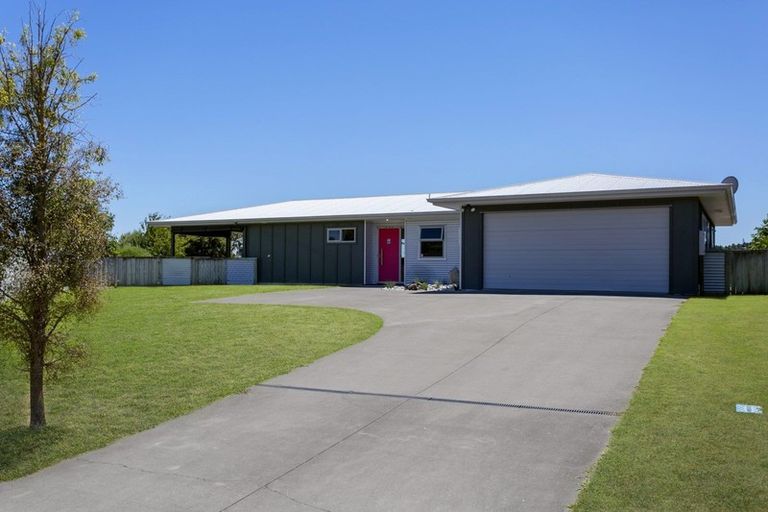 Photo of property in 10 Brompton Close, Richmond Heights, Taupo, 3330