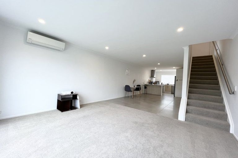 Photo of property in 10 Flounder Road, Hobsonville, Auckland, 0616