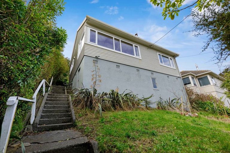 Photo of property in 14 Elphinstone Avenue, Strathmore Park, Wellington, 6022