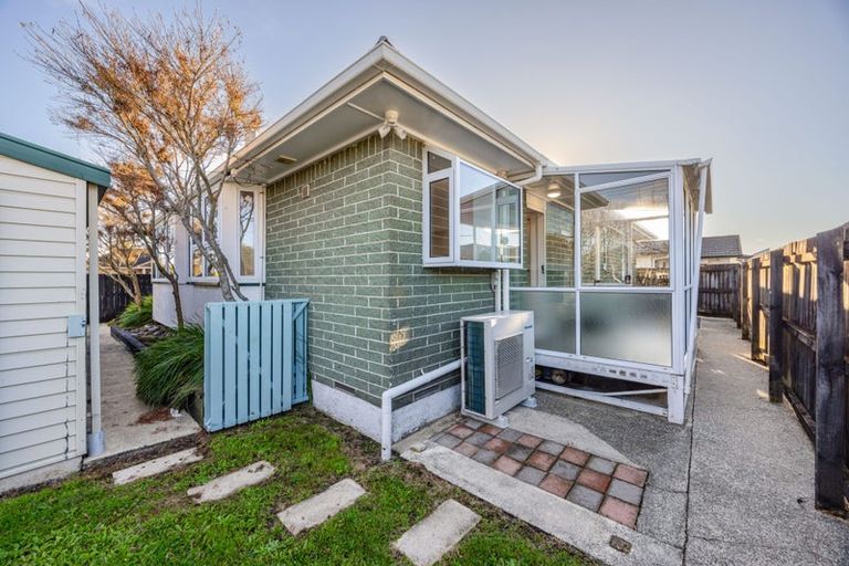 Photo of property in 50 Fernaig Street, Papakura, 2110
