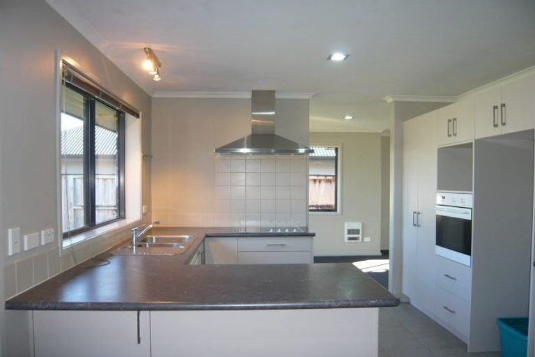 Photo of property in 37 Thomas Road, Huntington, Hamilton, 3210