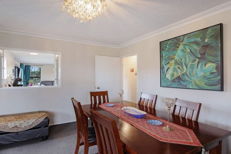 Photo of property in 115 Hawthornden Road, Avonhead, Christchurch, 8042