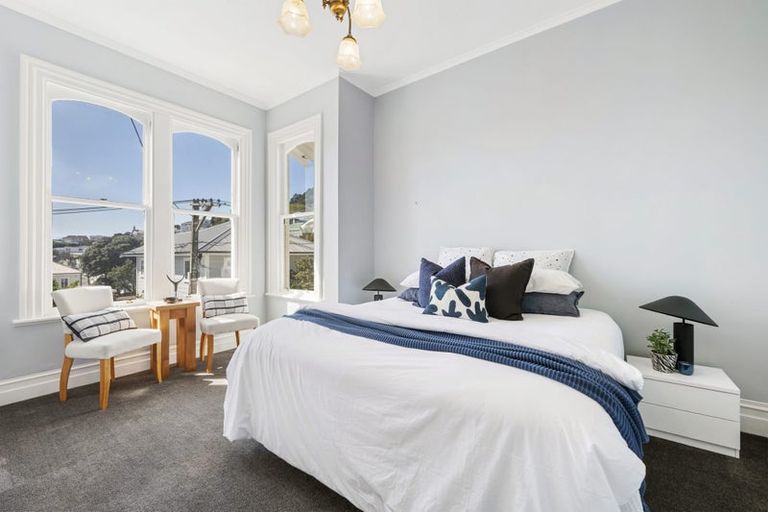 Photo of property in 19 Brougham Street, Mount Victoria, Wellington, 6011