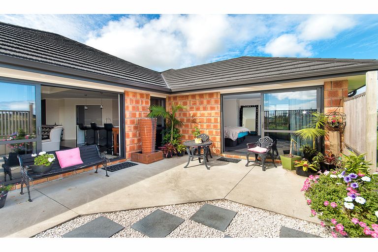 Photo of property in 875 Awhitu Road, Pollok, Waiuku, 2683