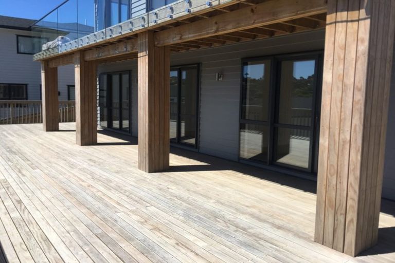 Photo of property in 26 Para Close, Fairview Heights, Auckland, 0632