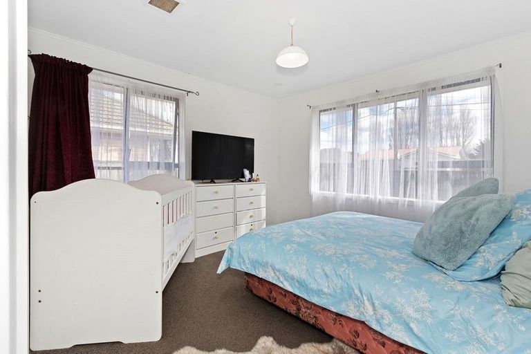 Photo of property in 40 Corhampton Street, Aranui, Christchurch, 8061