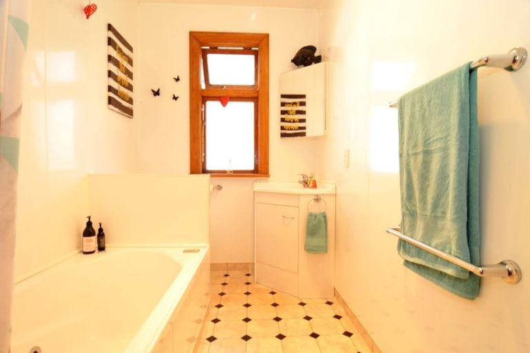 Photo of property in 148 Somerville Street, Waverley, Dunedin, 9013