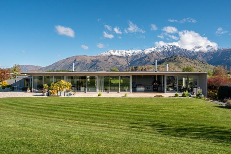 Photo of property in 6 Caldwell Lane, Lake Hayes, Queenstown, 9371