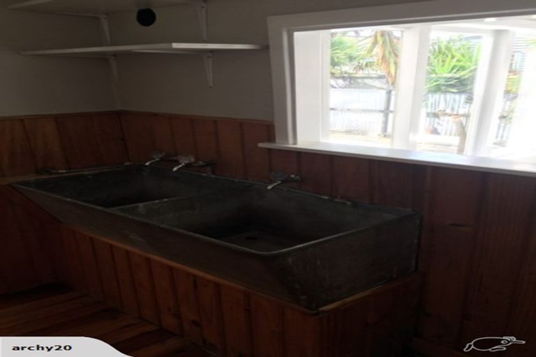 Photo of property in 158 Rimu Street, Maeroa, Hamilton, 3200