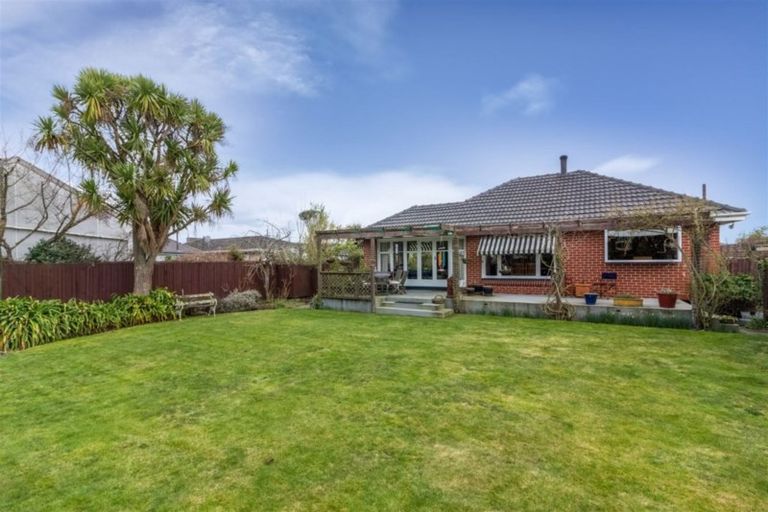 Photo of property in 161 Ilam Road, Ilam, Christchurch, 8041