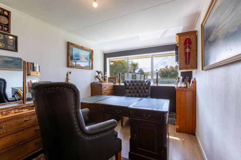 Photo of property in 15 Runciman Place, Dannevirke, 4930