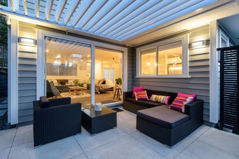 Photo of property in 351b Oceanbeach Road, Mount Maunganui, 3116