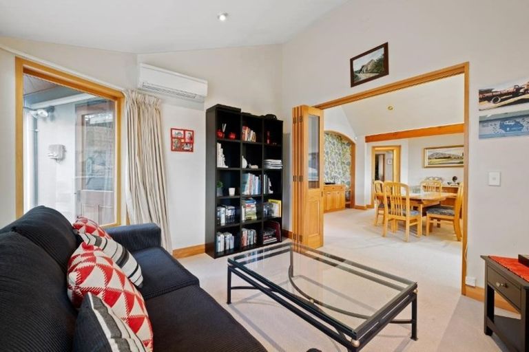 Photo of property in 38 Beacon Point Road, Wanaka, 9305