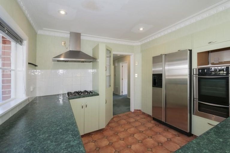 Photo of property in 28 Burnton Street, Epuni, Lower Hutt, 5011