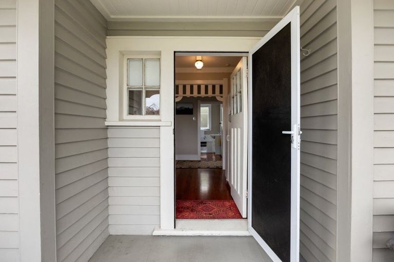 Photo of property in 11 Primrose Street, Frankton, Hamilton, 3204