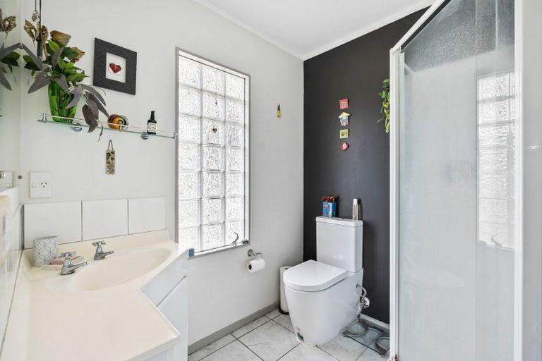 Photo of property in 15 Pukenui Road, Maunu, Whangarei, 0110