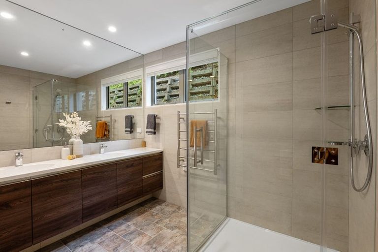 Photo of property in 5 Vista Place, Huntsbury, Christchurch, 8022