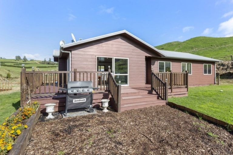 Photo of property in 98 Pekanui Road, Puketotara, Te Awamutu, 3876