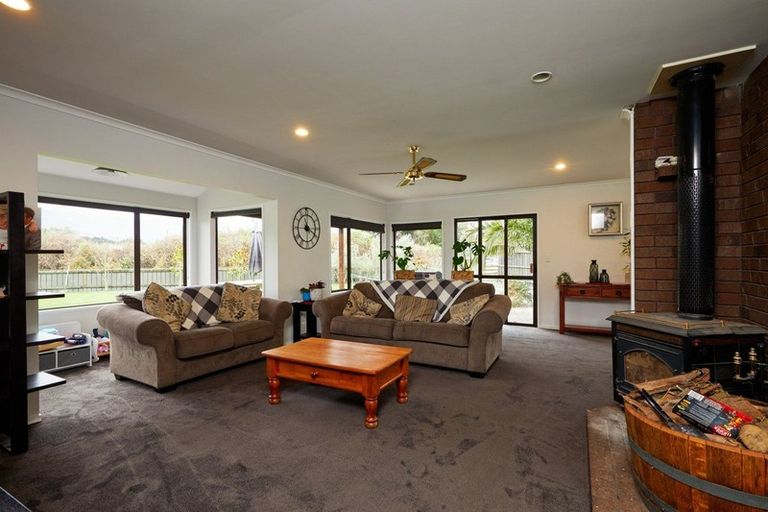 Photo of property in 61 Harnetts Road, Kaikoura Flat, Kaikoura, 7371