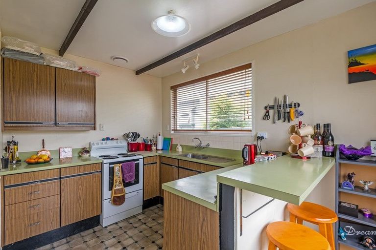 Photo of property in 9 Brightwater Terrace, Terrace End, Palmerston North, 4410