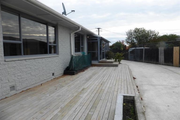 Photo of property in 20 Chedworth Avenue, Bishopdale, Christchurch, 8053