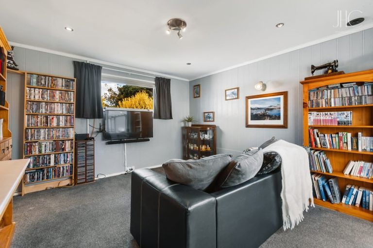 Photo of property in 3 Coleraine Street, Cromwell, 9310