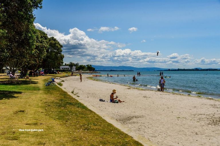 Photo of property in 10a Seaway Terrace, Otumoetai, Tauranga, 3110