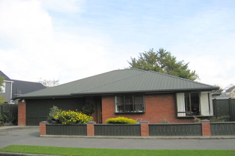 Photo of property in 33 Tudor Avenue, Ilam, Christchurch, 8041