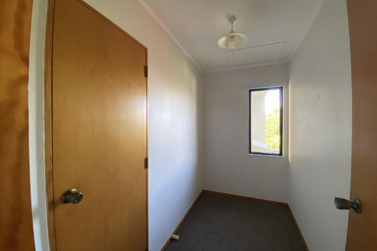 Photo of property in 54a Scott Road, Stanmore Bay, Whangaparaoa, 0932