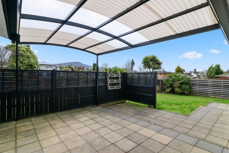 Photo of property in 1 Neri Crescent, Pomare, Rotorua, 3015