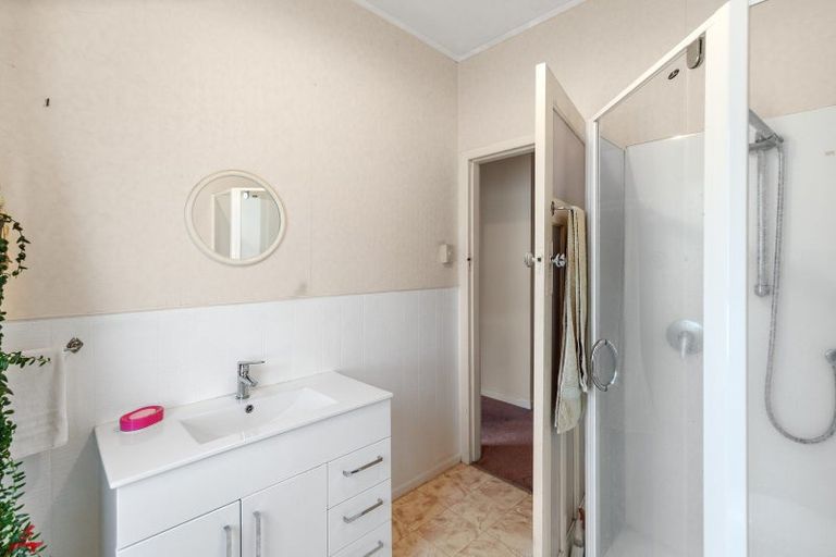 Photo of property in 2 Emerson Street, Te Aroha, 3320