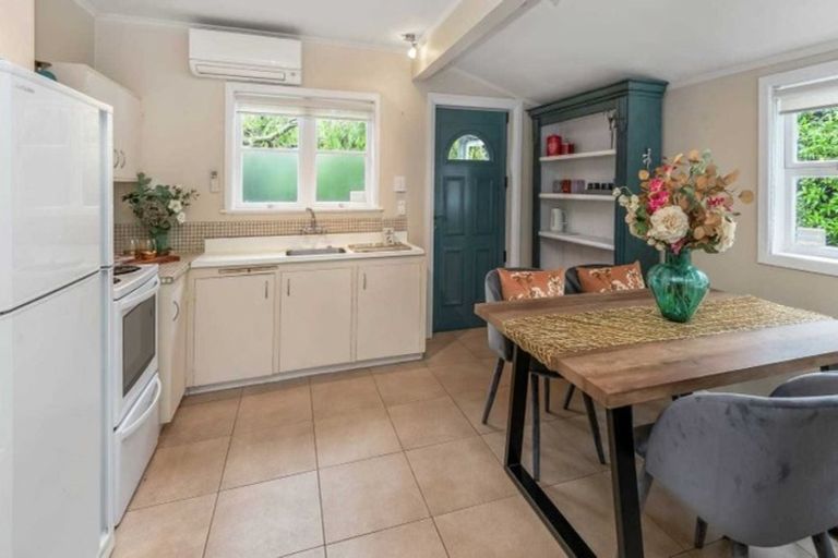 Photo of property in 3/230 Bucklands Beach Road, Bucklands Beach, Auckland, 2012