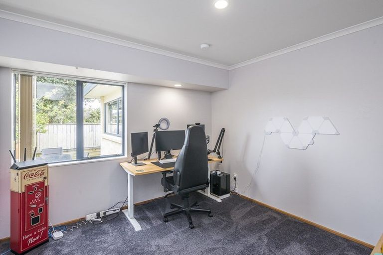 Photo of property in 4 The Avenue, Paraparaumu Beach, Paraparaumu, 5032