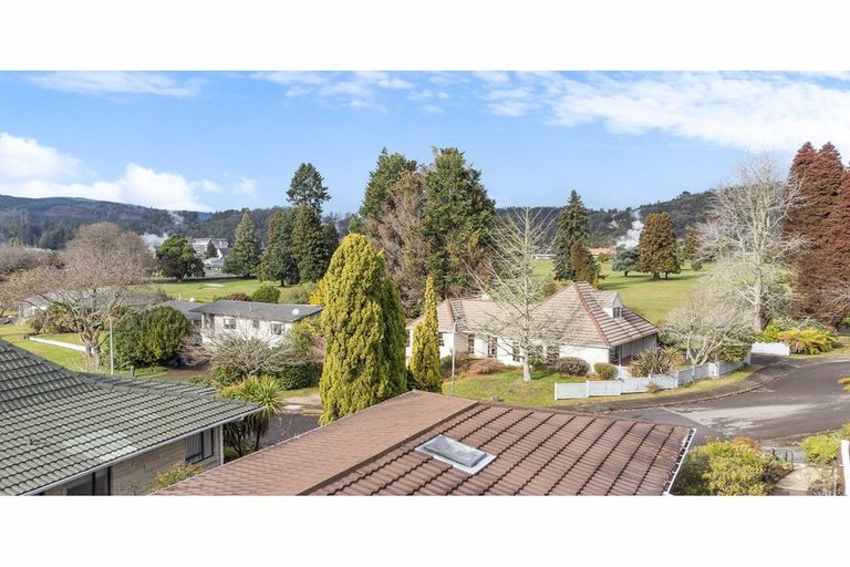 Photo of property in 13 Gwendoline Street, Glenholme, Rotorua, 3010