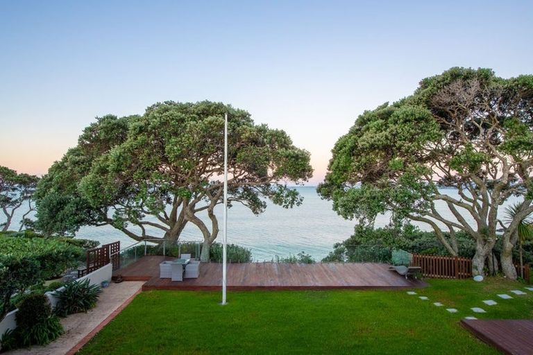 Photo of property in 18 Red Bluff Rise, Campbells Bay, Auckland, 0630