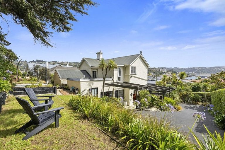 Photo of property in 153 Victoria Road, Saint Clair, Dunedin, 9012