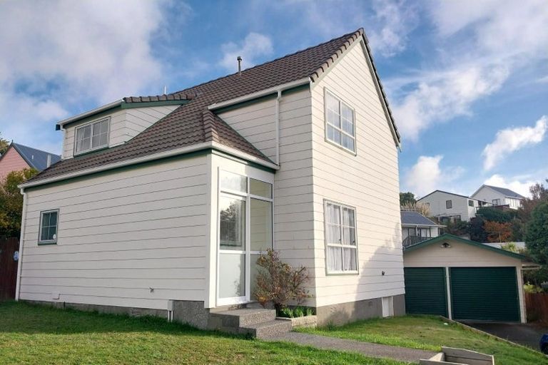 Photo of property in 20 Cambrian Street, Churton Park, Wellington, 6037