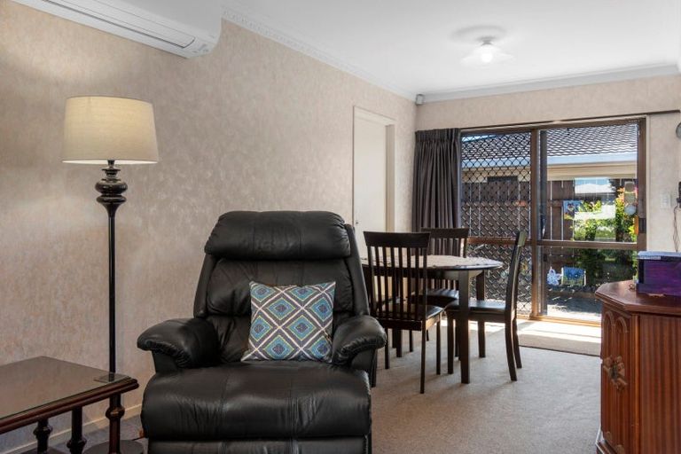 Photo of property in 1/12 Pemberton Crescent, Greerton, Tauranga, 3112