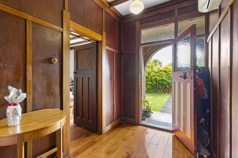 Photo of property in 70 Bell Street, Featherston, 5710