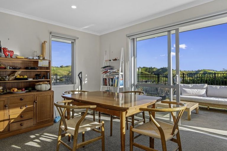 Photo of property in 170 Waikite Road, Welcome Bay, Tauranga, 3175