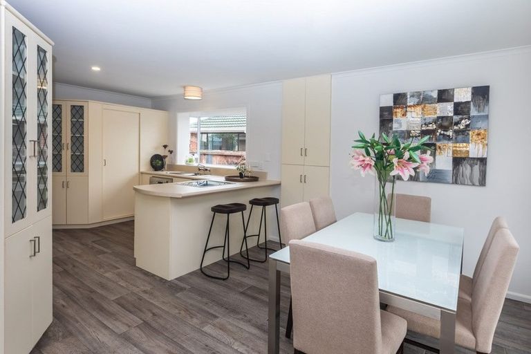 Photo of property in 65 Cotswold Avenue, Bishopdale, Christchurch, 8053