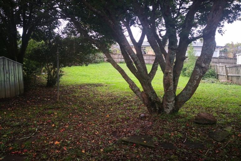 Photo of property in 31 Kingdale Road, Henderson, Auckland, 0610