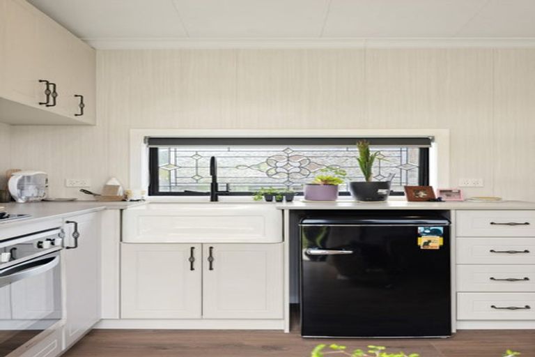 Photo of property in 1 Start Street, Palmerston, 9430