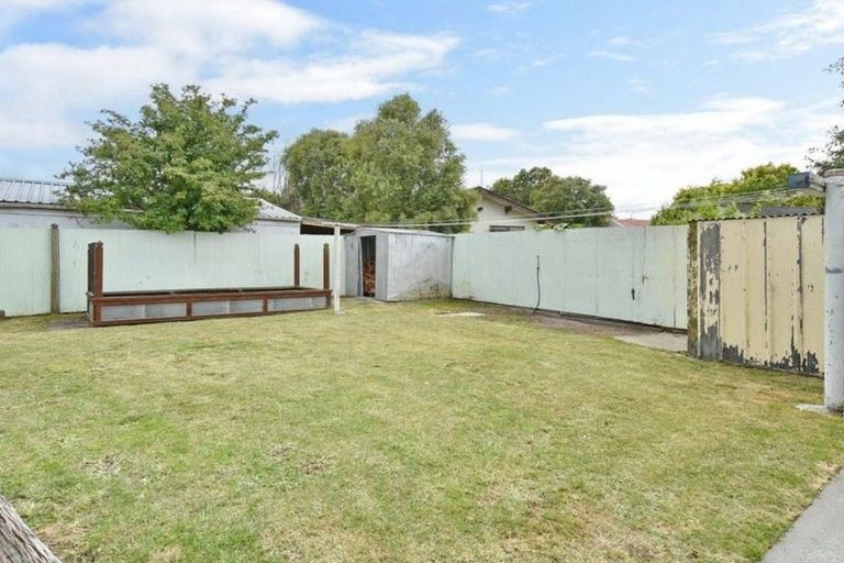 Photo of property in 12 Rangiora Woodend Road, Woodend, 7610